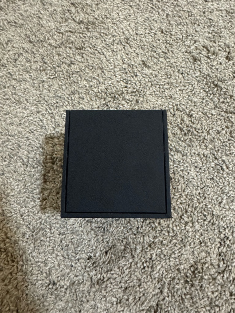 David Yurman Earring Box - Picture 2 of 3